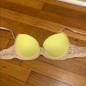 Victoria’s Secret Yellow Bra 34B